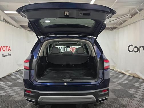 2024 Honda Pilot Touring 8-Passenger