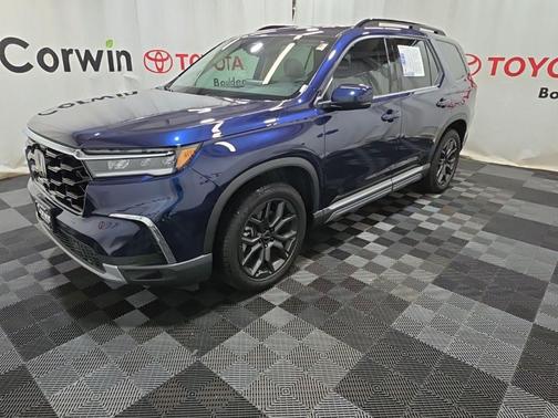 2024 Honda Pilot Touring 8-Passenger