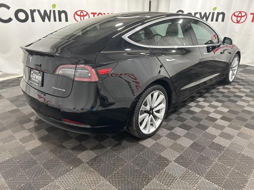2018 Tesla Model 3 Long Range