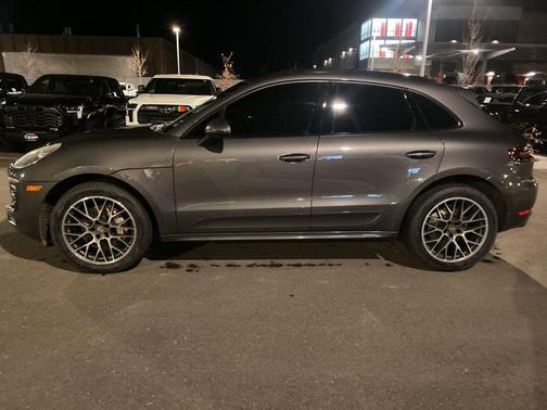 2015 Porsche Macan S