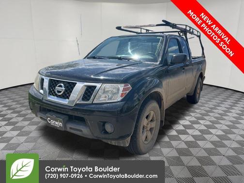 Super Black 2013 Nissan Frontier SV