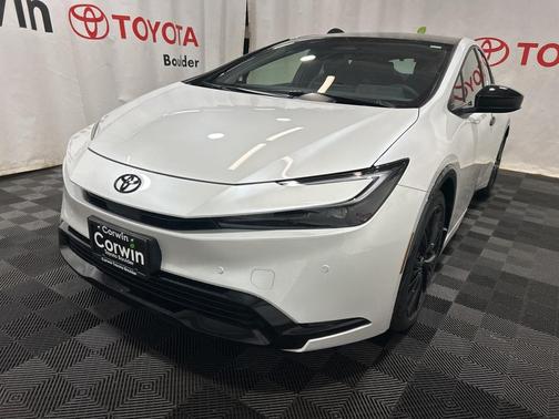 2025 Toyota Prius L