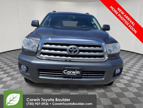 Magnetic Gray Metallic 2017 Toyota Sequoia Limited