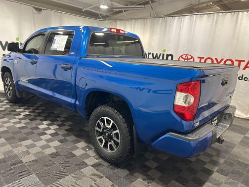 2018 Toyota Tundra SR5