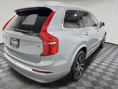 Gray 2025 Volvo XC90 B5 Core