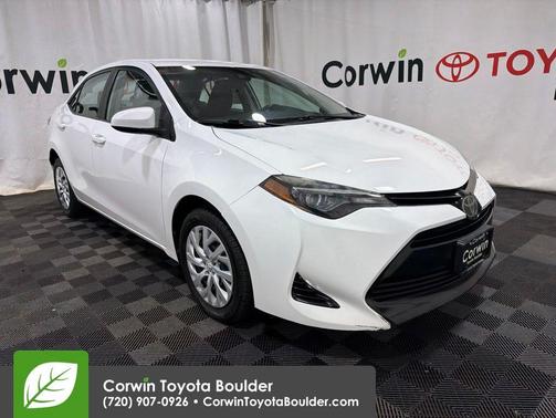 Super White 2018 Toyota Corolla LE