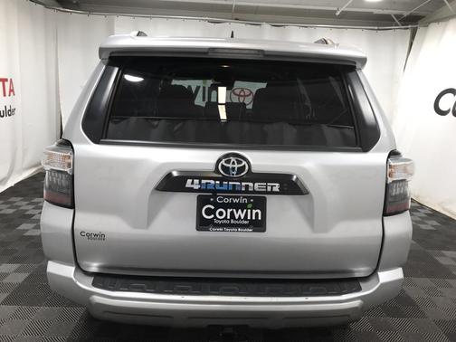 2024 Toyota 4Runner TRD Off Road