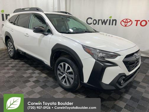 Crystal White Pearl 2025 Subaru Outback Premium