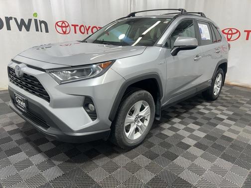2020 Toyota RAV4 Hybrid XLE