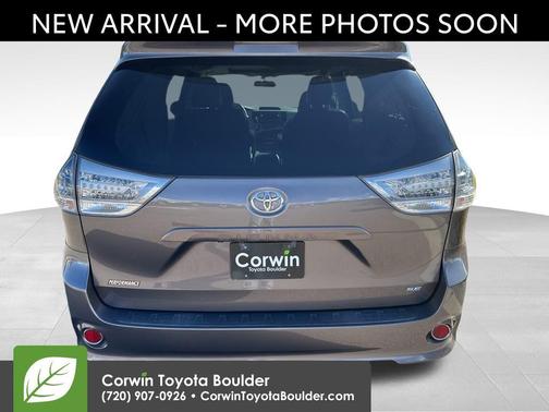 2011 Toyota Sienna SE