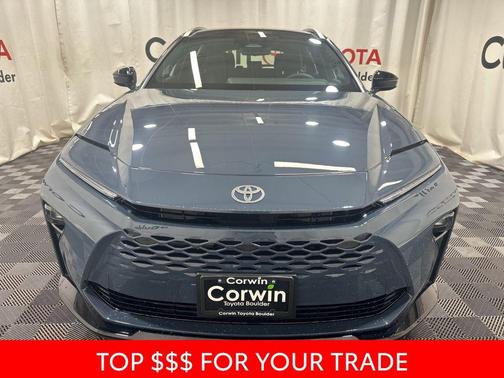 2025 Toyota Crown Signia Limited