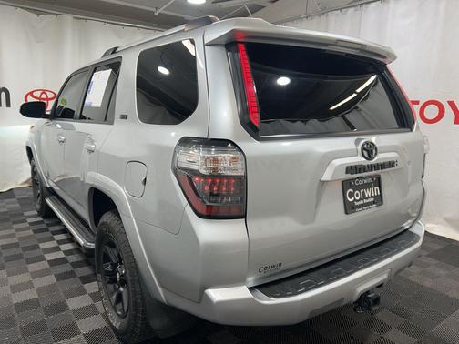 Classic Silver Metallic 2021 Toyota 4Runner SR5 Premium