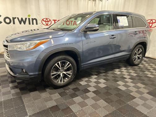 2016 Toyota Highlander XLE