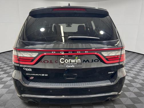 DB Black Clearcoat 2025 Dodge Durango GT AWD