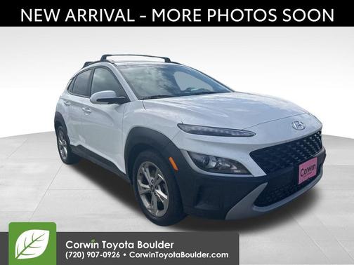 2022 Hyundai KONA SEL