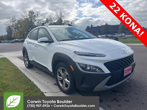 2022 Hyundai KONA SEL