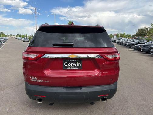 Cajun Red Tintcoat 2019 Chevrolet Traverse LT Cloth