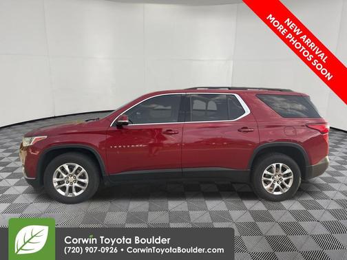 Cajun Red Tintcoat 2019 Chevrolet Traverse LT Cloth