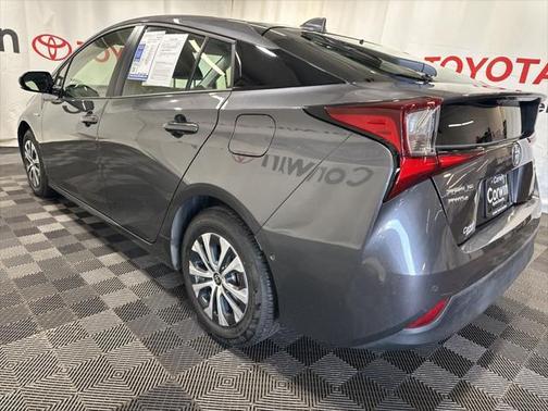 2020 Toyota Prius XLE