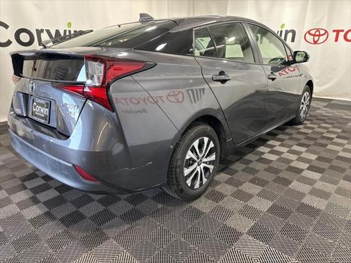 2020 Toyota Prius XLE