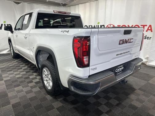 2024 GMC Sierra 1500 SLE