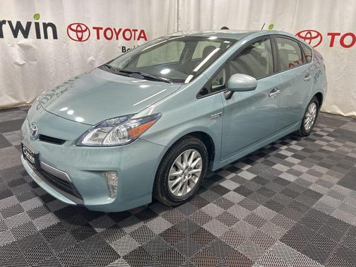 2014 Toyota Prius Plug-in Base