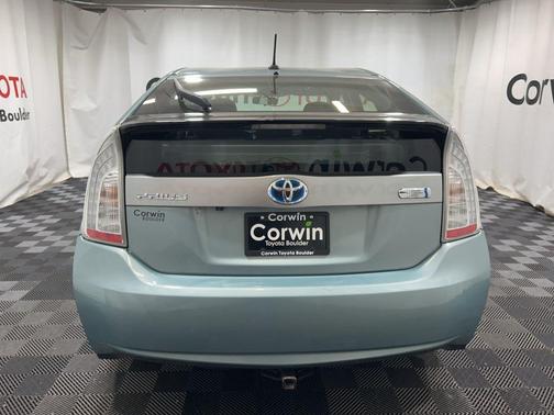2014 Toyota Prius Plug-in Base