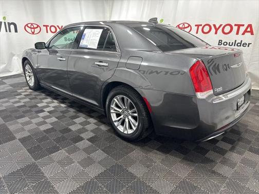 2017 Chrysler 300C Base