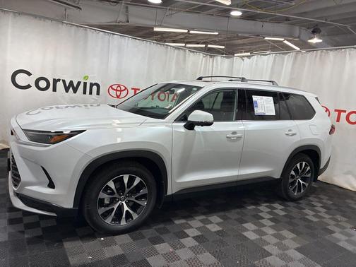 Wind Chill Pearl 2026 Toyota Grand Highlander Hybrid Limited MAX