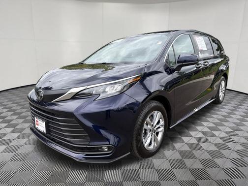 Blueprint 2026 Toyota Sienna XLE