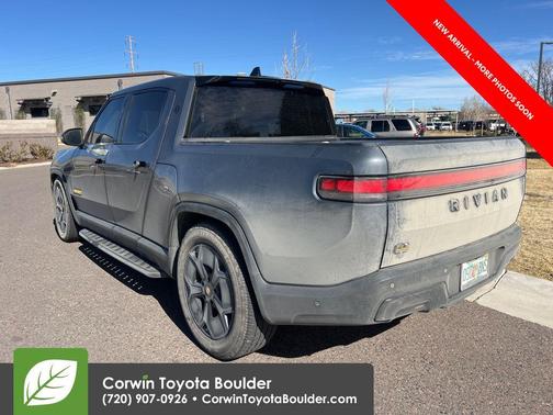 El Cap Granite 2022 Rivian R1T Adventure