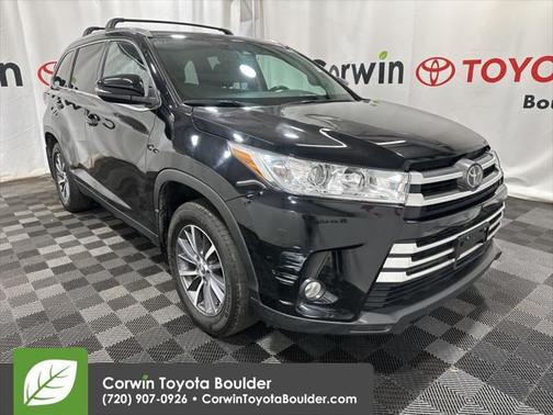 2019 Toyota Highlander SE