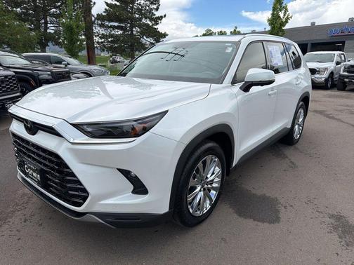 Wind Chill Pearl 2024 Toyota Grand Highlander Platinum