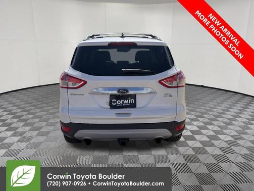 Oxford White 2013 Ford Escape SEL