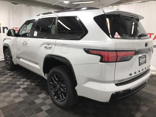 2025 Toyota Sequoia Platinum