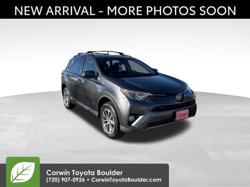 2017 Toyota RAV4 Hybrid XLE
