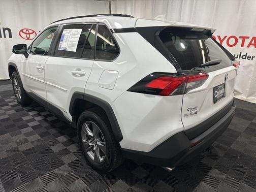 2024 Toyota RAV4 Hybrid LE