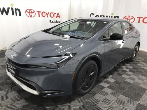 2025 Toyota Prius L
