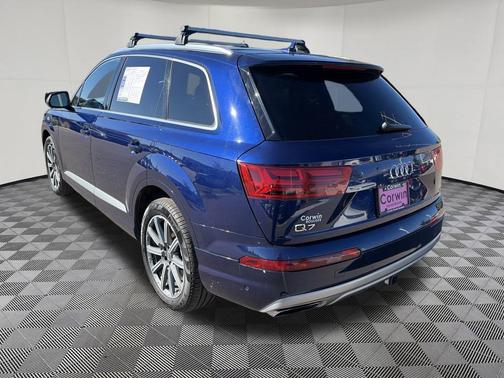 Navarra Blue Metallic 2019 Audi Q7 55 Premium Plus