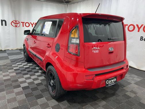 2011 Kia Soul +