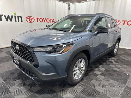 2025 Toyota Corolla Cross LE