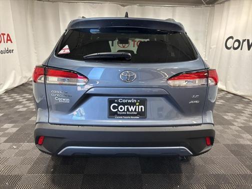 2025 Toyota Corolla Cross LE