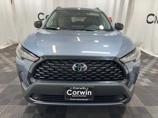 2025 Toyota Corolla Cross LE