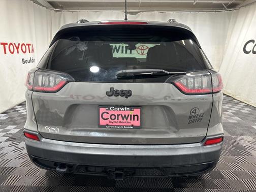 2022 Jeep Cherokee X 4x4