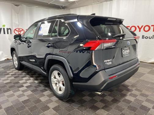 2021 Toyota RAV4 Hybrid XLE