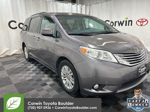 2015 Toyota Sienna XLE