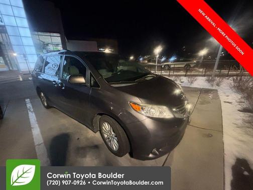 2015 Toyota Sienna XLE