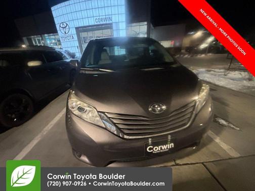 2015 Toyota Sienna XLE