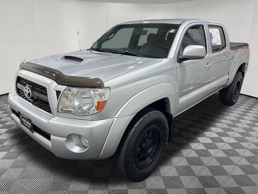 Silver Streak Mica 2011 Toyota Tacoma Double Cab