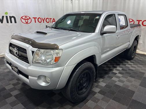 Silver Streak Mica 2011 Toyota Tacoma Double Cab
